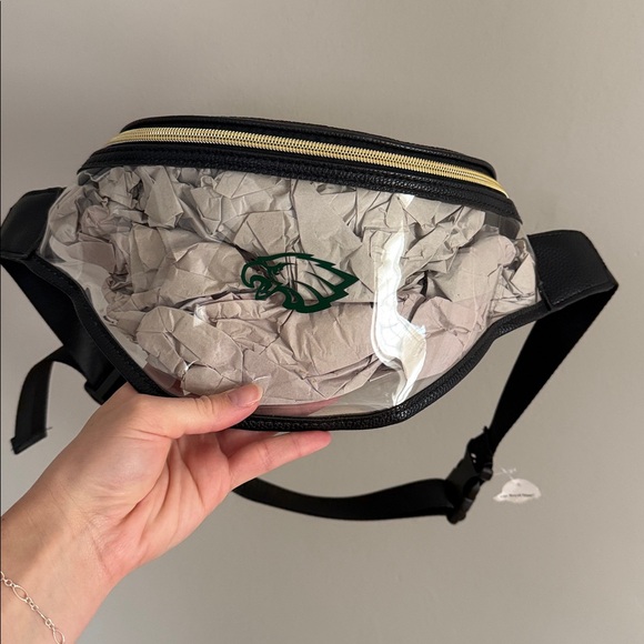 Philadelphia Eagles Clear Stadium Belt Bag New - Picture 1 of 6